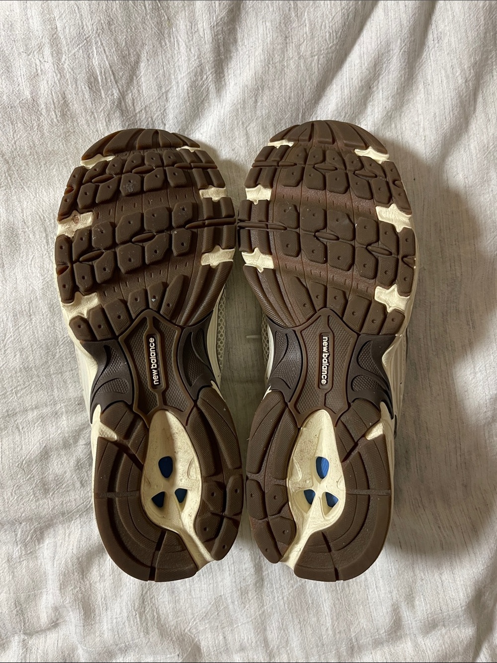 New Balance 530 Men’s Cream and Brown Mesh Running Sneakers - Picture 8 of 8